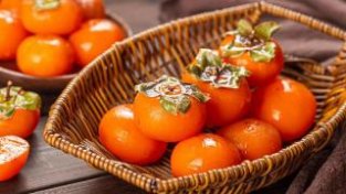 美味柿子如何挑选和食用