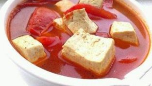 夏季食衣不佳——番茄豆腐生蚝汤