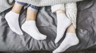 为什么日本人喜欢穿袜子，而且一年四季都要穿？一文了解下