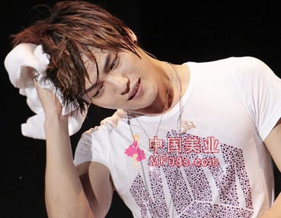 ���裺���������ѷ���Ϊ��ҹ����(2)